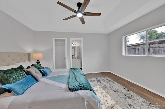 Building Photo - 4216 Goldcrest Ave