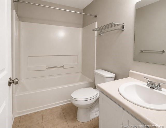 Building Photo - 5133 Thackeray Dr