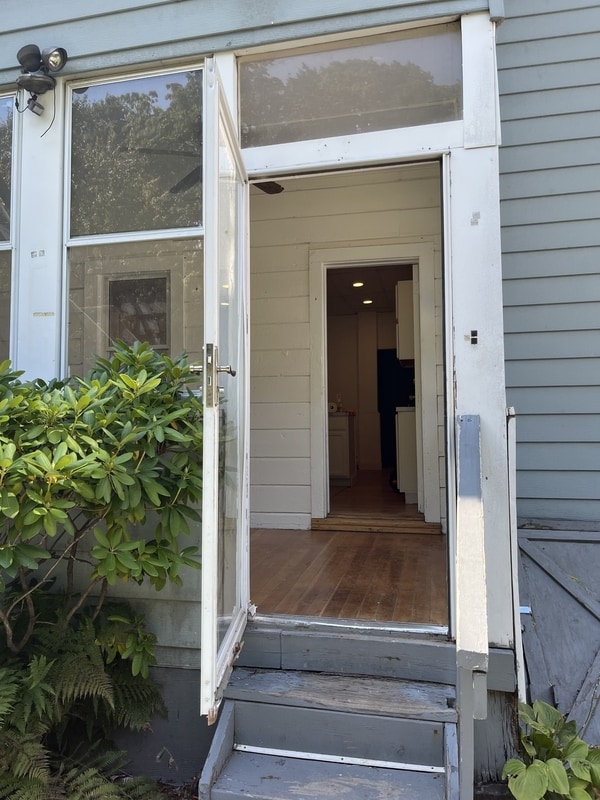 Building Photo - 191 N Hamilton St