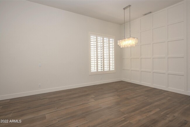 Building Photo - 22420 N 48th St