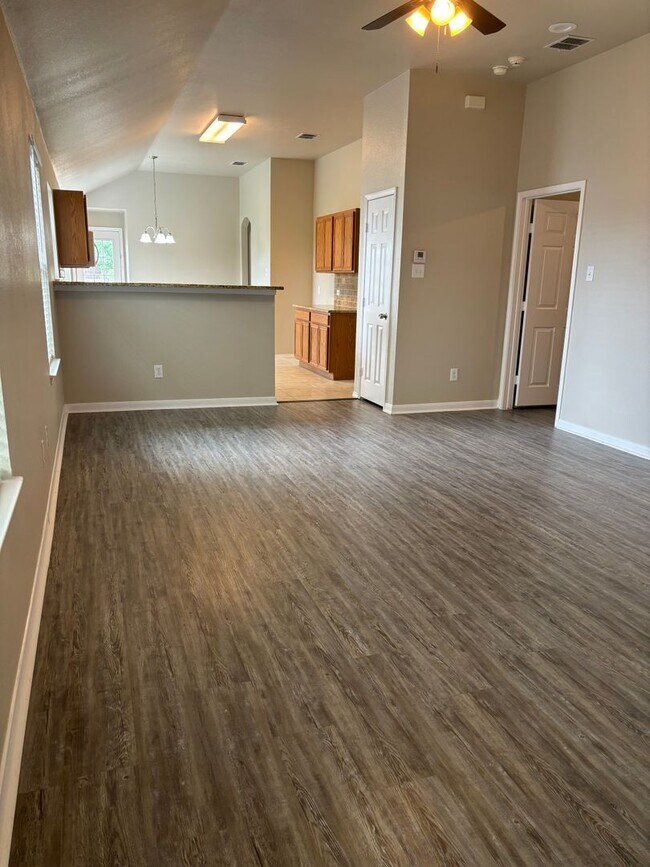 Building Photo - 4/2/2 Keller ISD