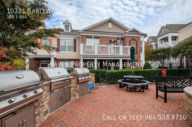 Building Photo - 10321 Sablewood Dr