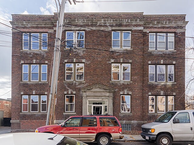 Building Photo - 4 Leicester St