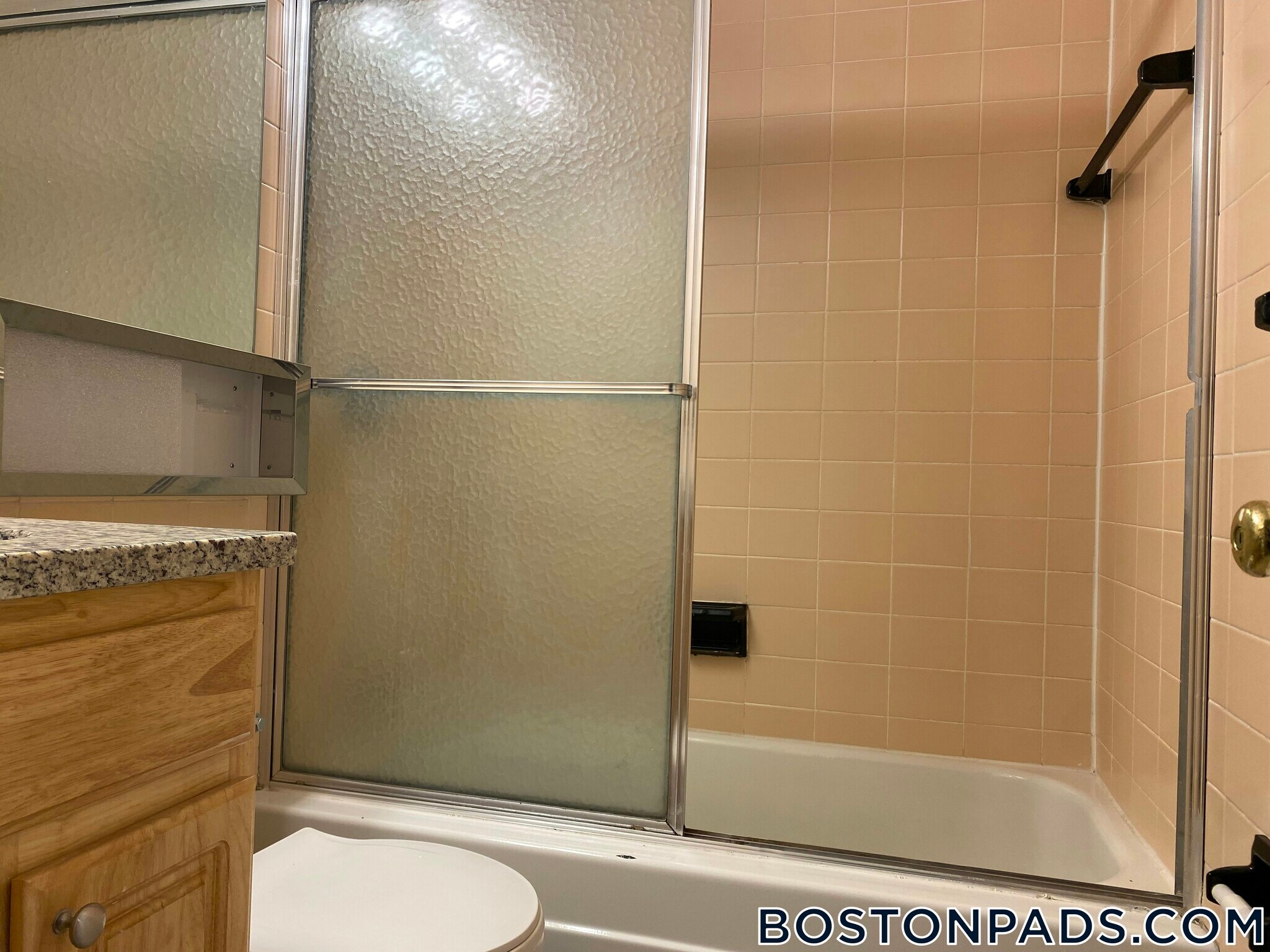 Building Photo - 62 Boylston St