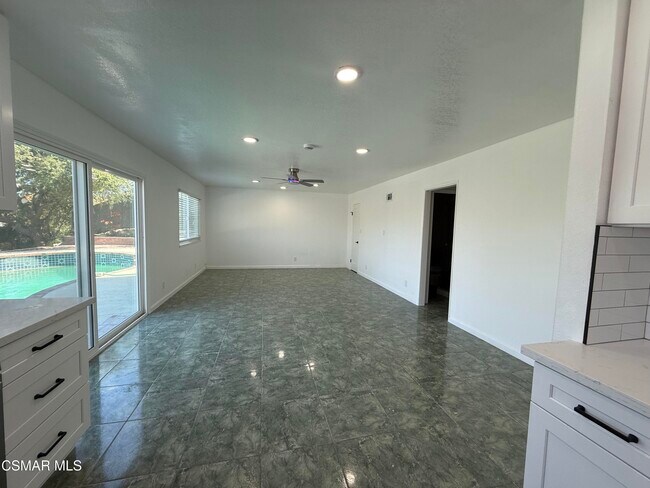Building Photo - 1506 Los Amigos Ave