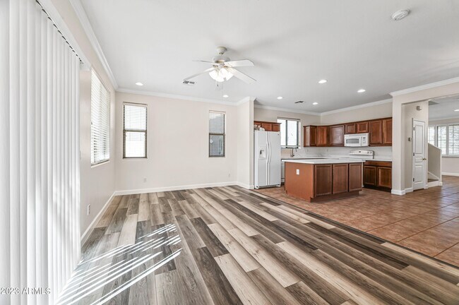 Building Photo - 4046 S Tatum Ln