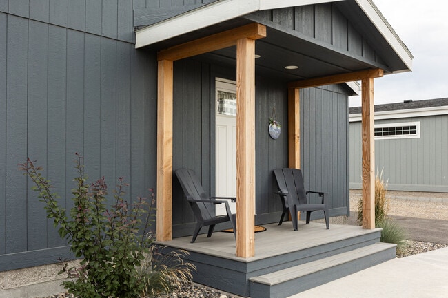 Building Photo - 188 Walleye Rd