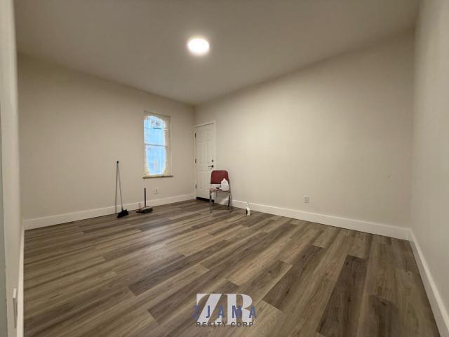 Building Photo - 2 bedroom in BROOKLYN NY 11203