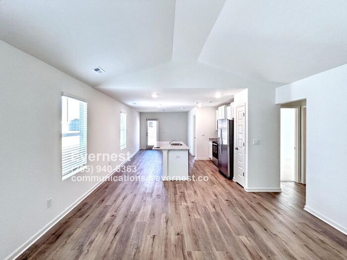 Building Photo - 1435 Long Leaf Ln