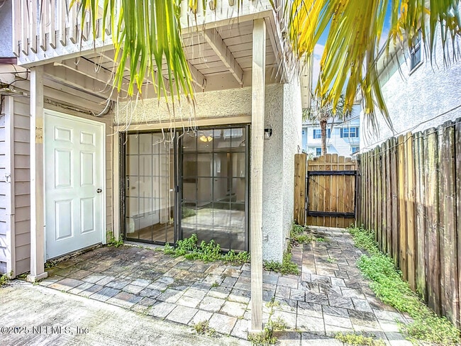 Building Photo - 2075 Gail Ave