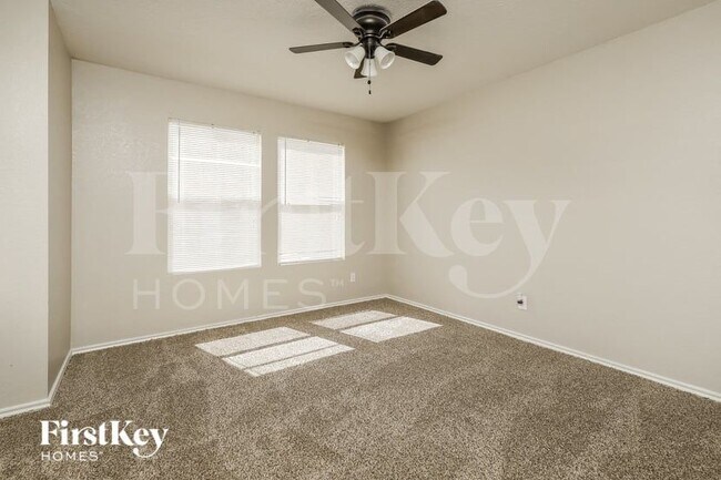 Building Photo - 4522 Safe Hbr