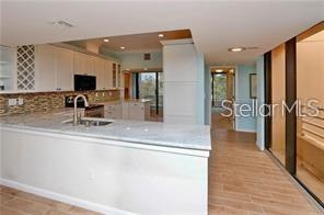 Building Photo - 6240 Kipps Colony Ct S