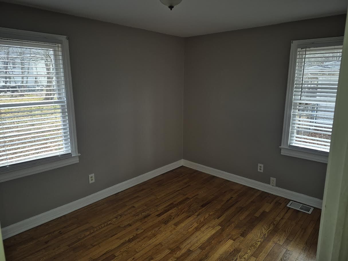 Building Photo - 4108 Edwards Rd