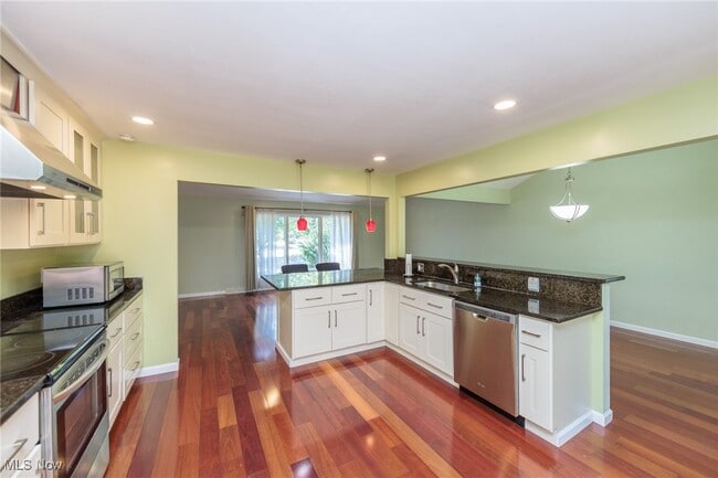 Building Photo - 25111 S Woodland Rd