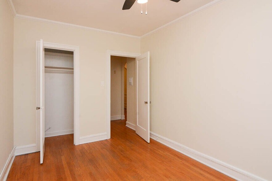 Building Photo - 2149 N Fremont St