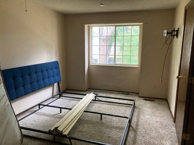 Building Photo - 3831 Paseo del Prado