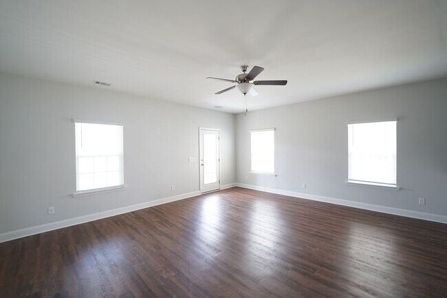 Building Photo - 27 Sago Palm Wy