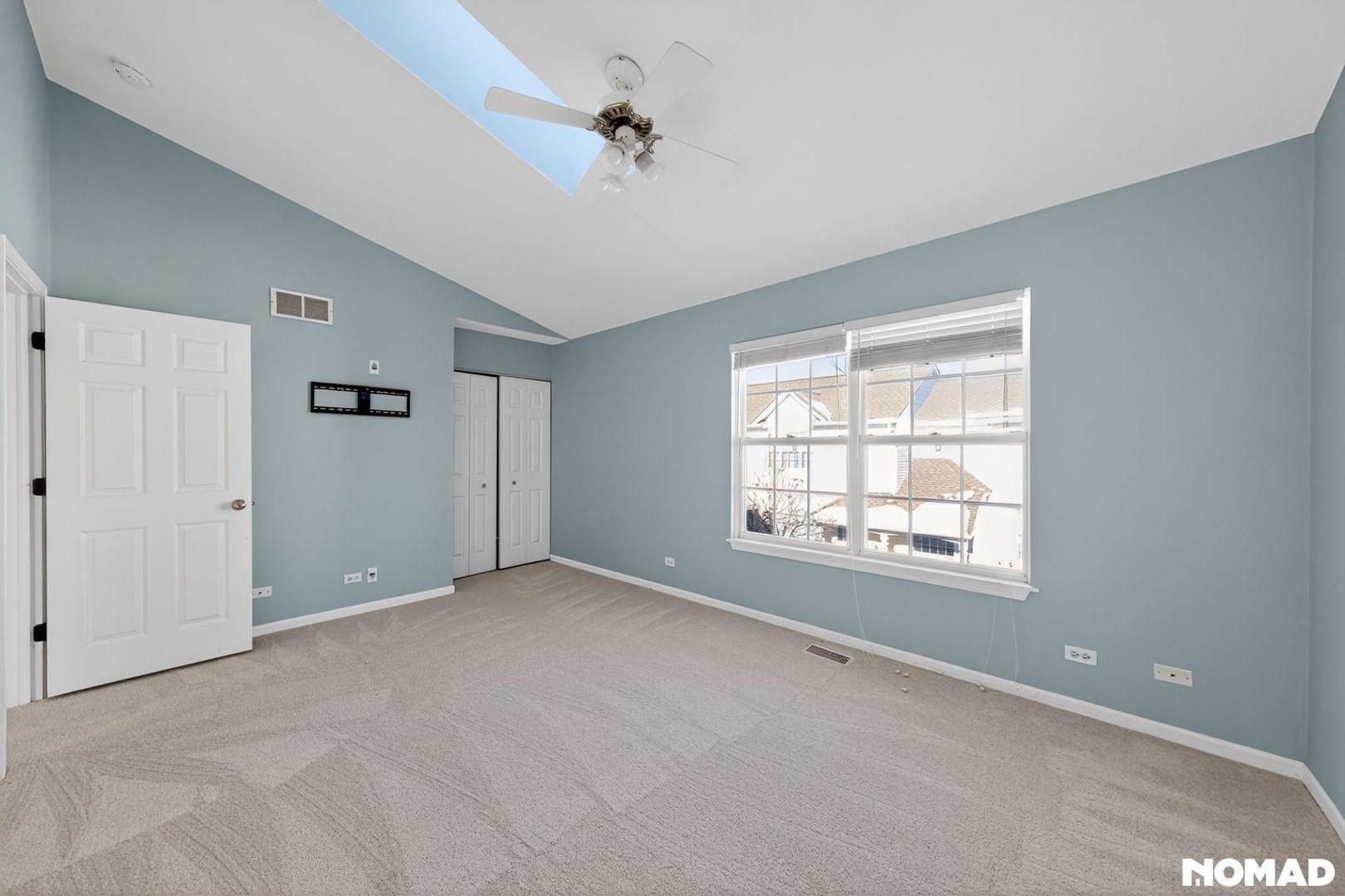 Building Photo - 992 Darla Ct