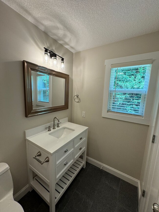 Building Photo - West AVL - Remodeled Two Bedroom Home Avai...