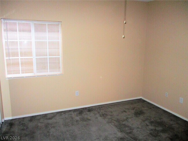 Building Photo - 833 Aspen Peak Loop