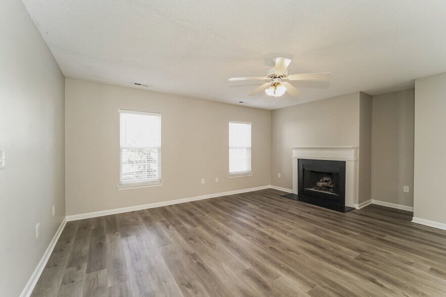 Building Photo - 413 Havenbrook Way NW