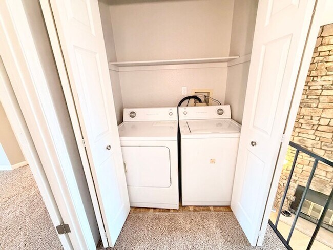 Building Photo - 2917 W 81st Ave