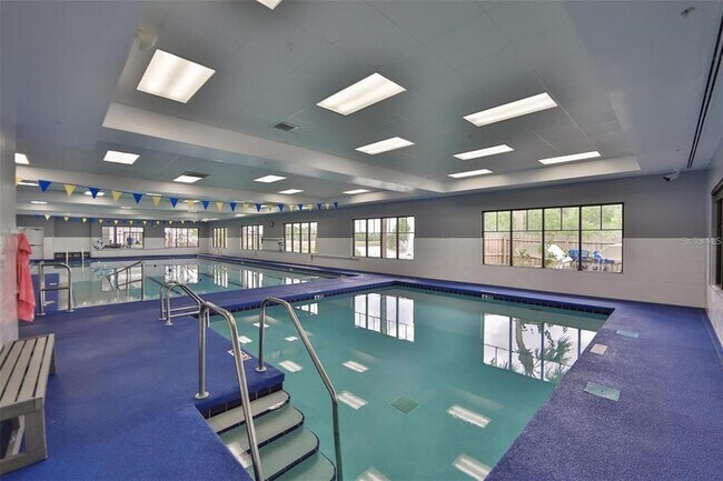 Building Photo - 1811 Bedford Ln