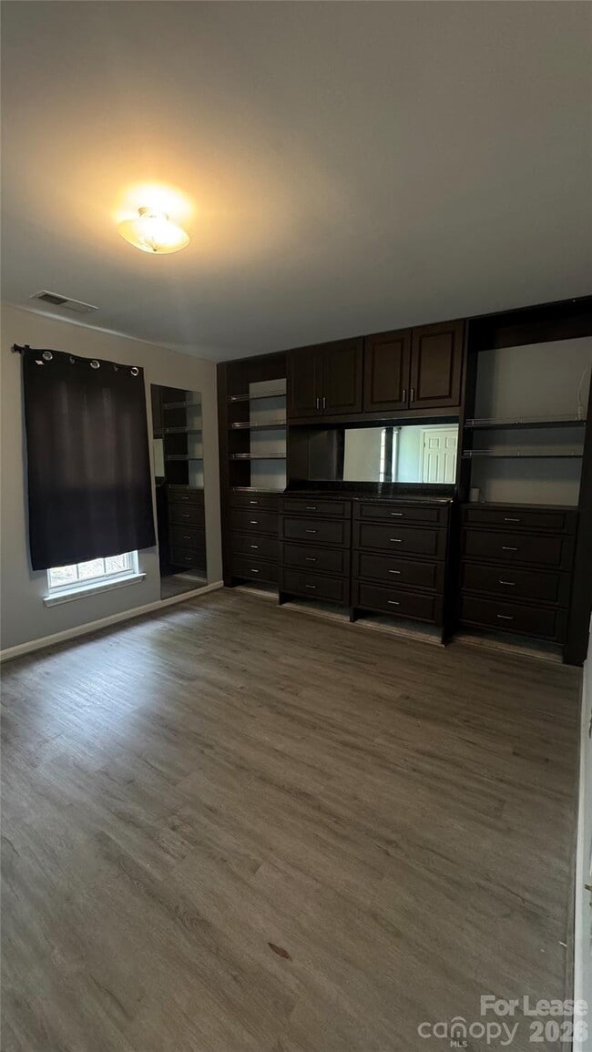 Building Photo - 11814 Chelton Ridge Ln