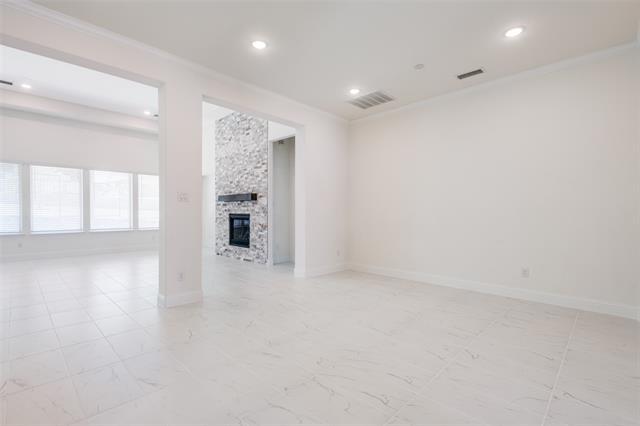 Building Photo - 507 Montrose Dr