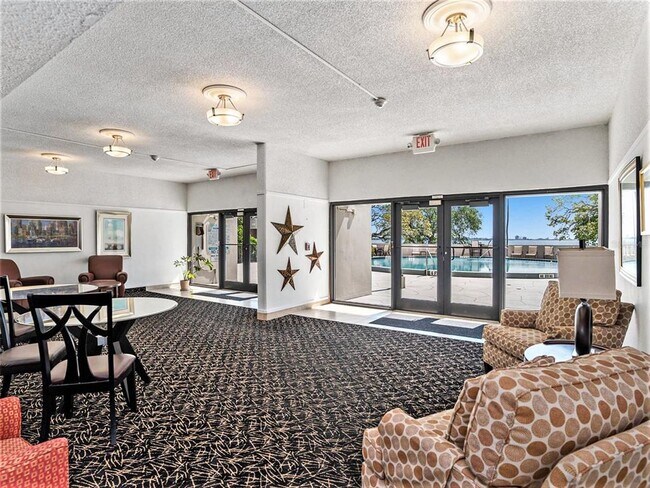 Building Photo - 4141 Bayshore Blvd