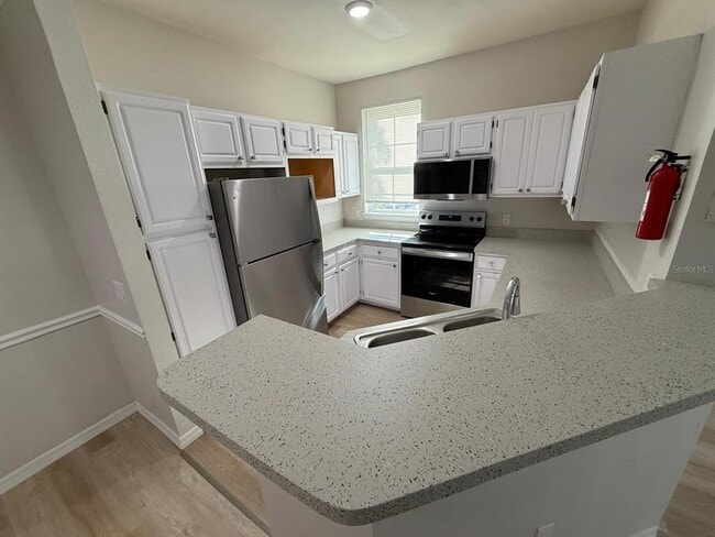 Building Photo - 3478 Westchester Square Blvd