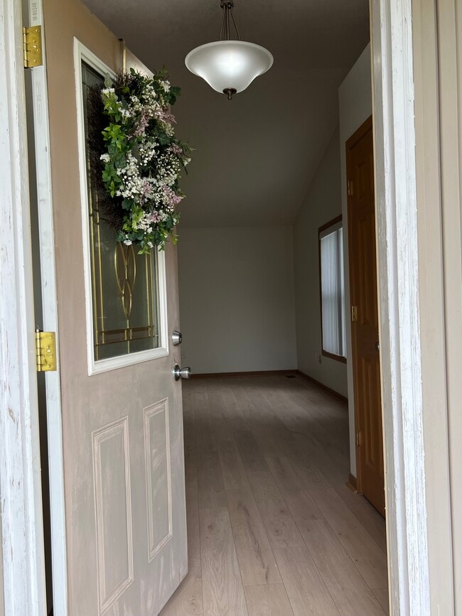 Building Photo - 4427 136th Ave