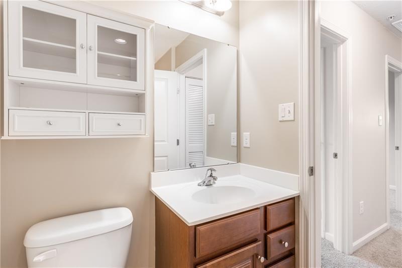 Building Photo - 248 Broadstone Dr