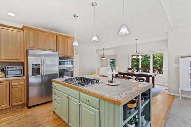 Building Photo - 3830 Brushland Ct