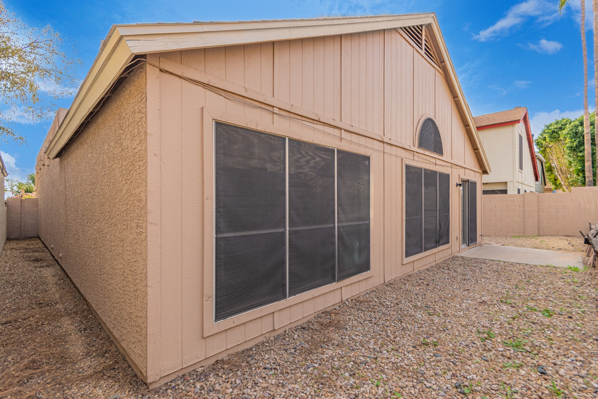 Building Photo - 518 E Wescott Dr