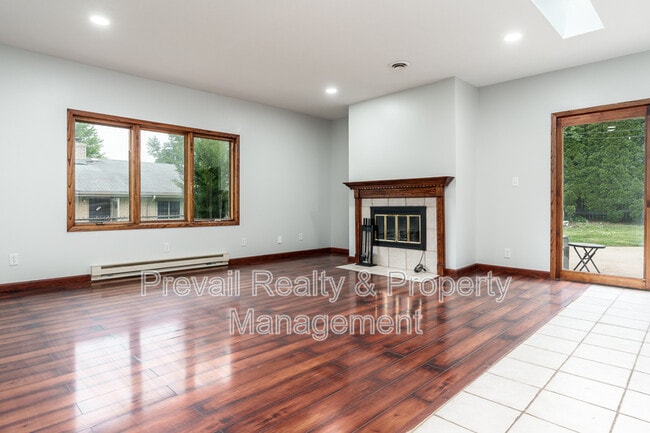 Building Photo - 5418 Tam O Shanter Dr