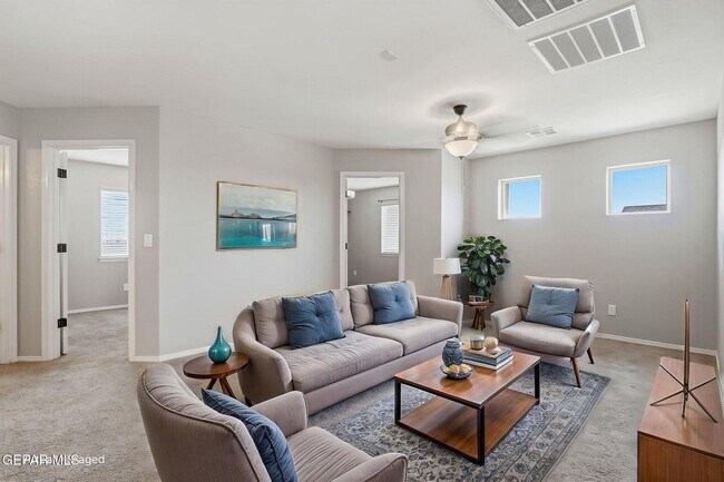 Building Photo - 1041 Earthstar Pl