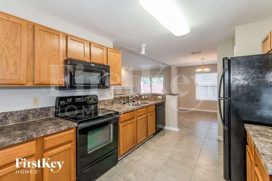 Building Photo - 12305 Woodstone Terrace