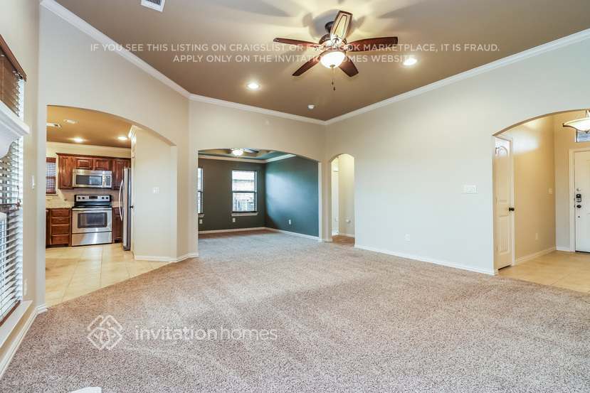Building Photo - 416 Lockwood Ln