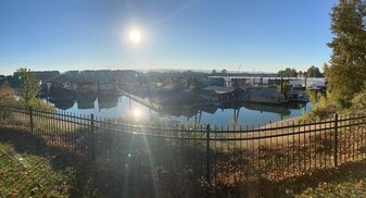 Building Photo - 11618 N Island Cove Ln