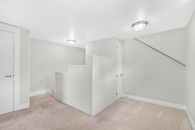 Building Photo - 54 Harris St