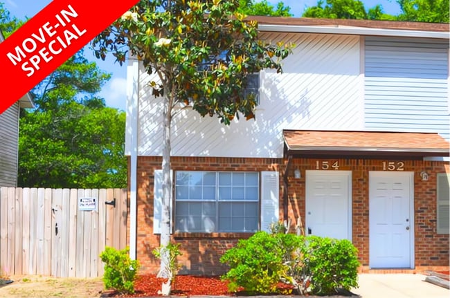 Primary Photo - MOVE-IN SPECIAL: $500 OFF FIRST MONTH'S RE...