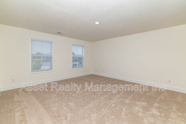 Building Photo - 5163 Runnerstone Rd