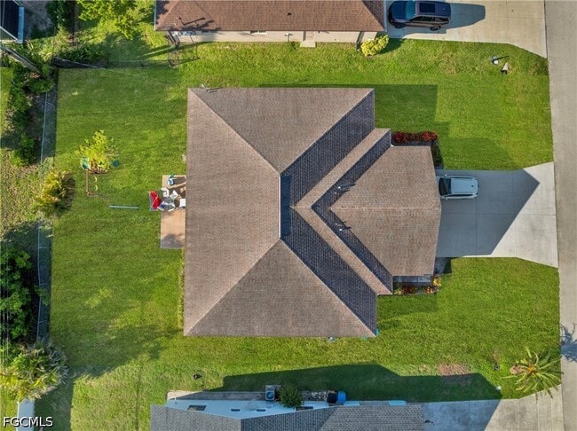 Building Photo - 4623 SW 7th Pl