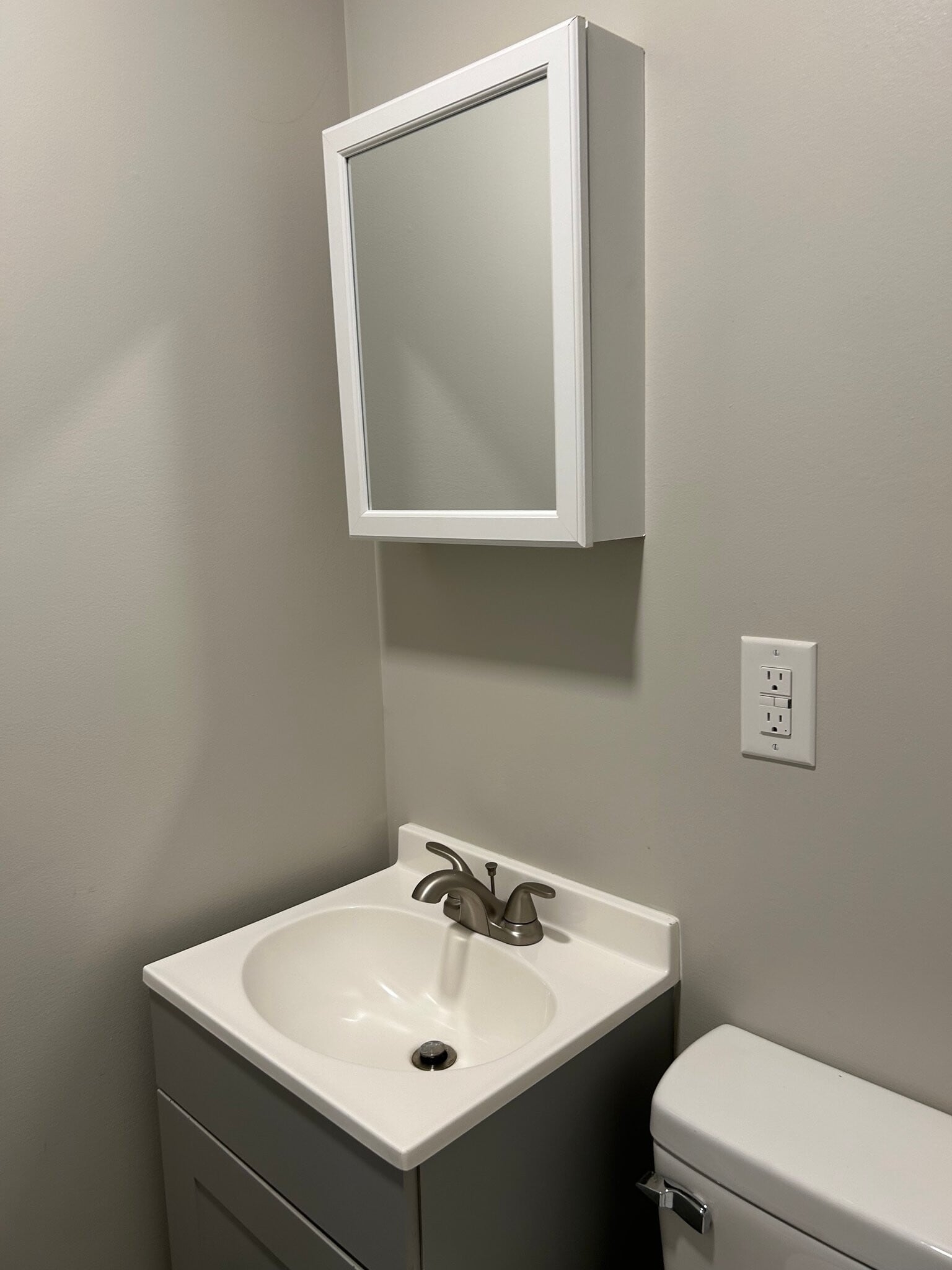 Building Photo - 112 W 3rd St N