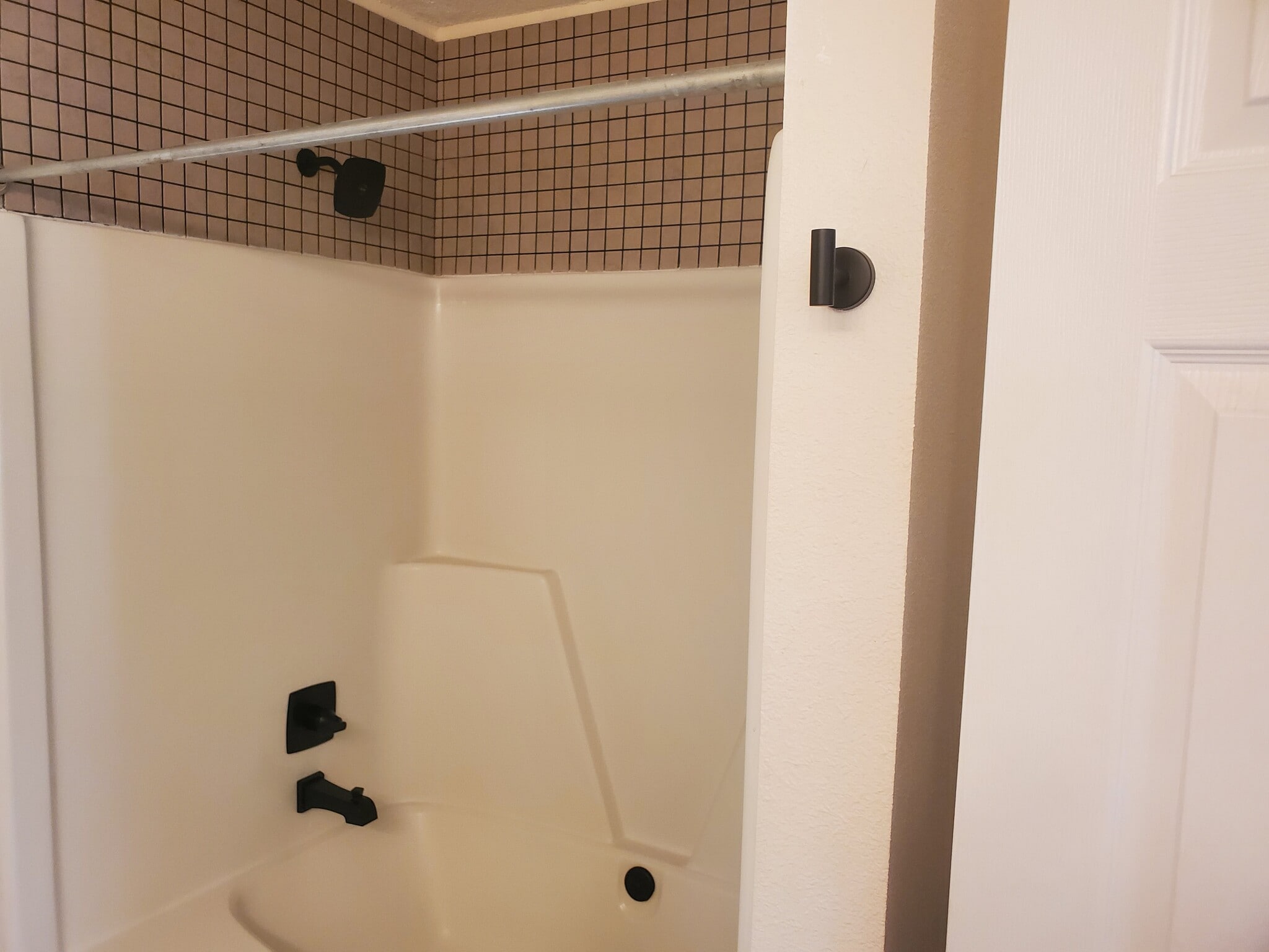 Master Bathroom - 355 Currant Trce