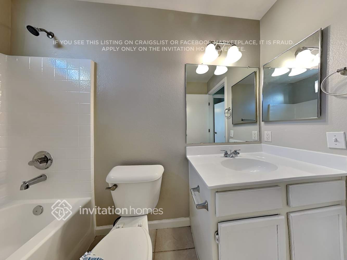 Building Photo - 10219 N 89th Ave