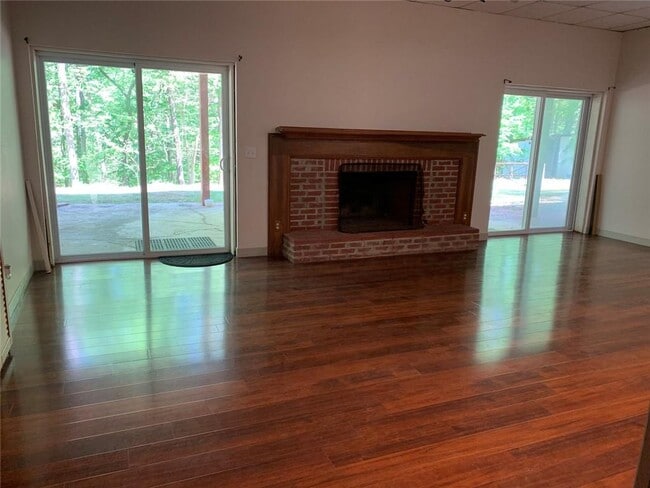 Building Photo - 1615 Oklahoma Dr