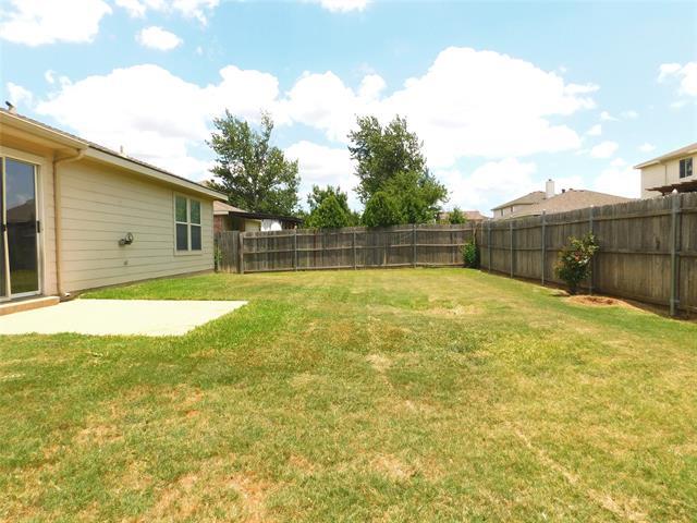 Building Photo - 1404 Wenatchee Dr
