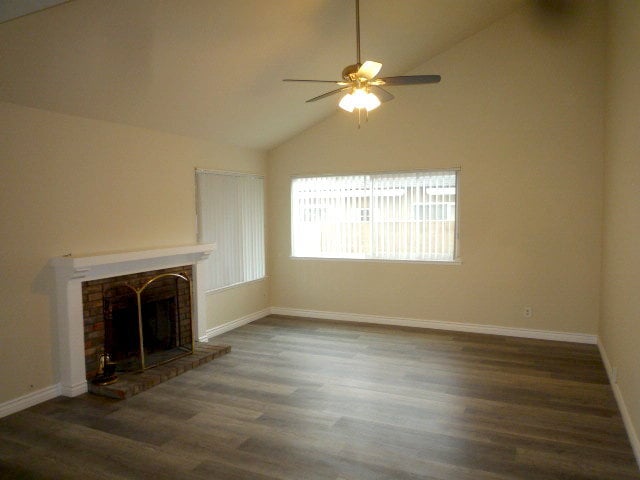 Building Photo - 5691 Lynnbrook Plz